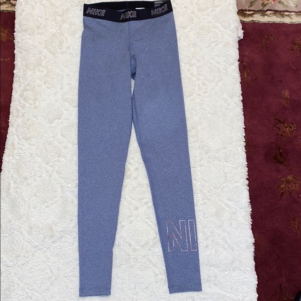 NWT Nike Victory Baselayer Tight Fit Legging - XS